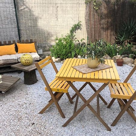 Parenthese Caumontoise . Apartment Bagian luar foto